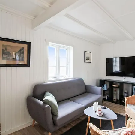 Blomma - 800m From The Sea By Interhome * Ebeltoft